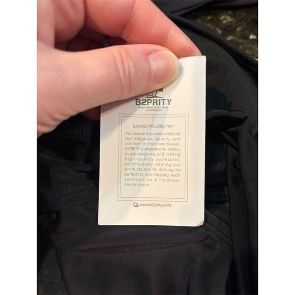 B2PRITY Women's Black Halter One Piece Swimsuit Size S - Picture 7 of 8